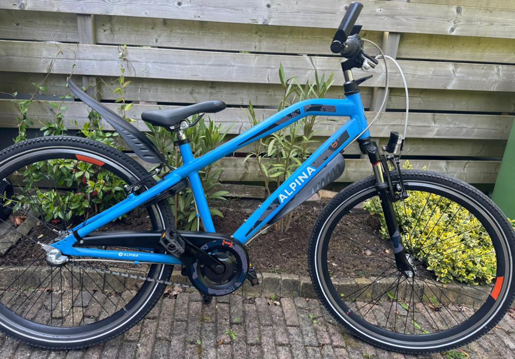 Alpina Trial 26 inch 3v jongensfiets Active Blue matt., Fietsen en Brommers, Fietsen | Jongens, Terugtraprem, Versnellingen, Zo goed als nieuw
