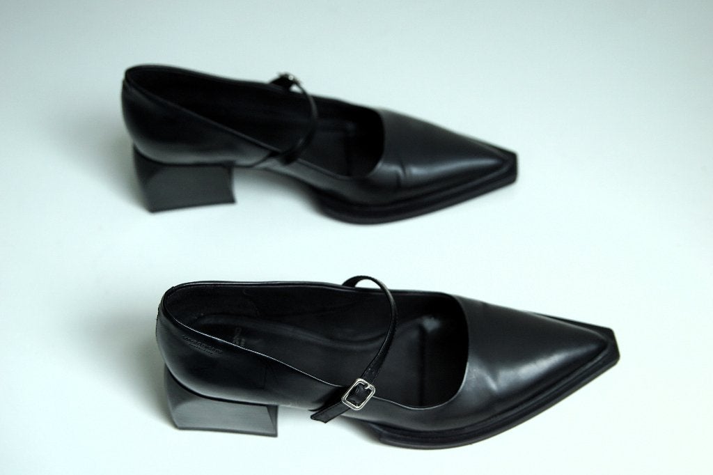 dames schoenen, Schoenen met lage hakken, Zwart, Ophalen of Verzenden, Zo goed als nieuw