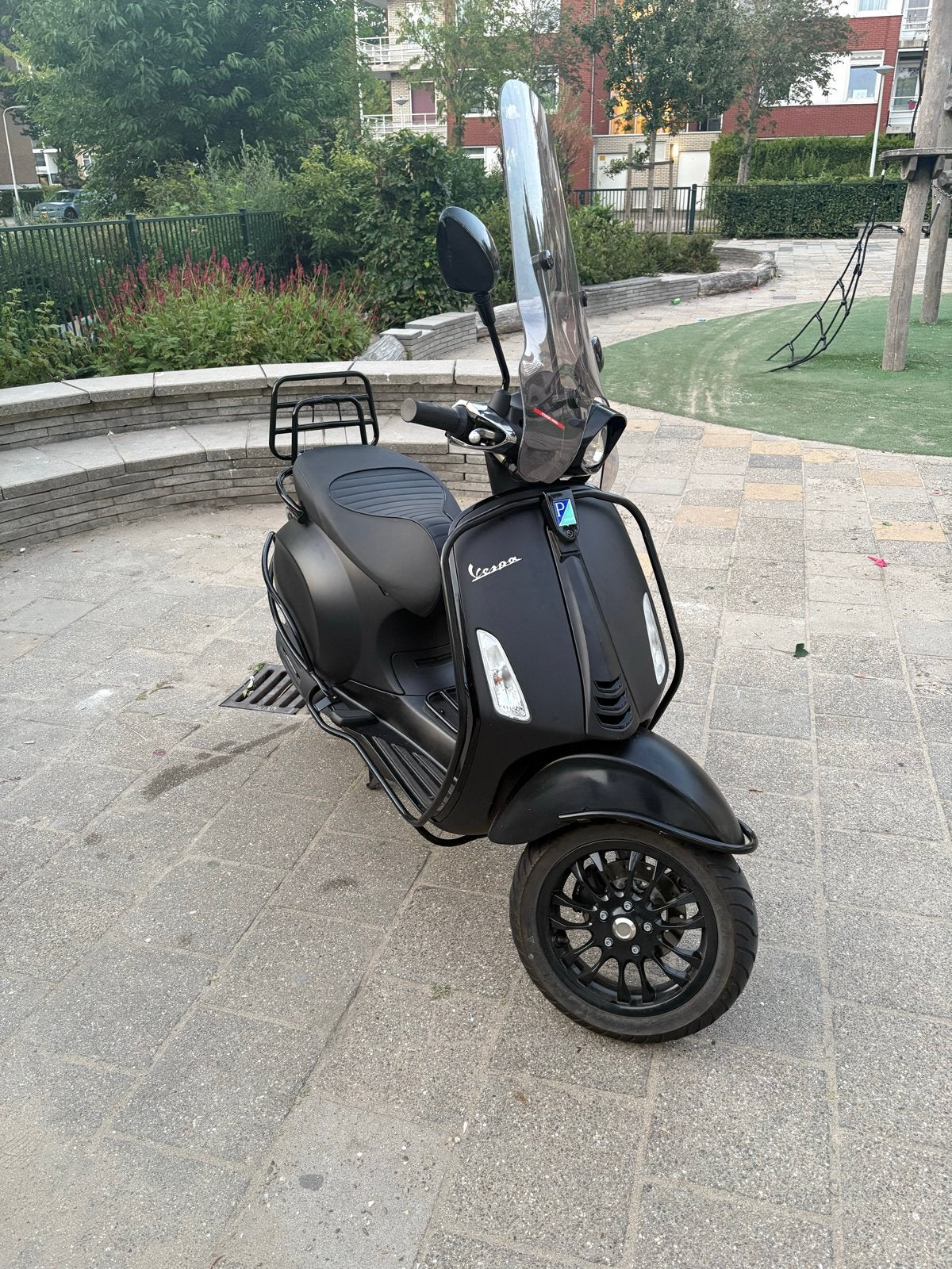 Vespa Sprint Notte 2019 - weinig kilometers, Ophalen, Overige modellen, Zo goed als nieuw, Benzine