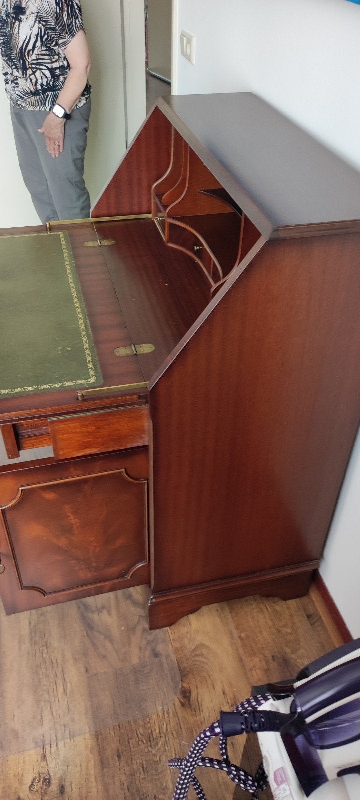 Antiek secretaire bureau met groen lederen blad, Ophalen