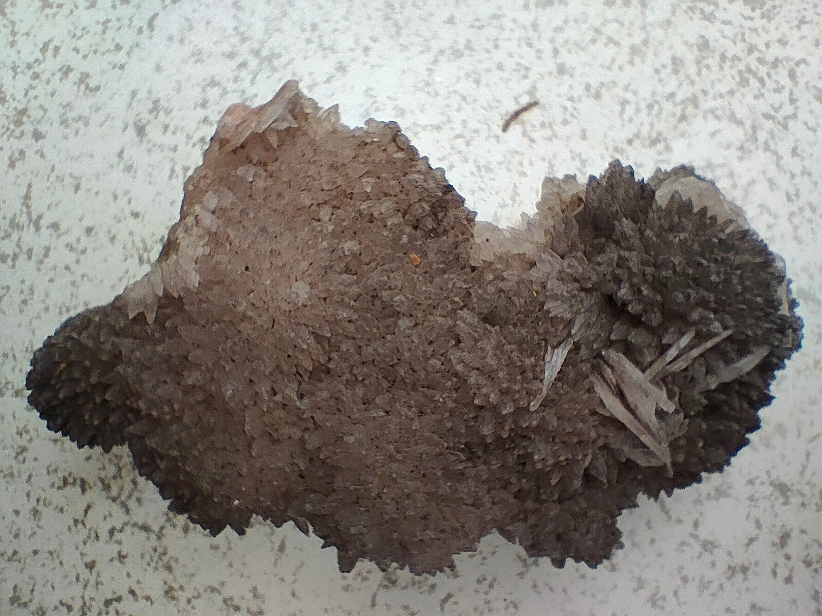 Calciet bariet mineraal - 84 gram, Ophalen
