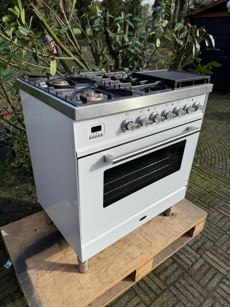 zeer mooie (creme) boretti, gereinigd! kan geleverd worden!, 60 cm of meer, Ophalen of Verzenden, Zo goed als nieuw, Gas