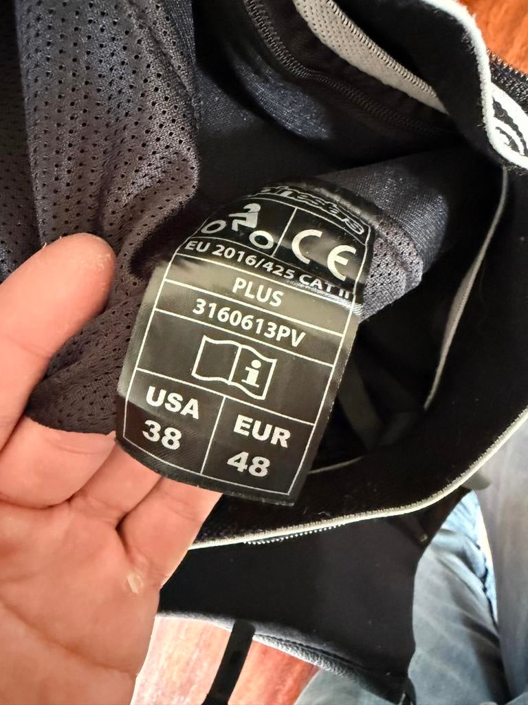 Alpinestars leren motorbroek - Maat 48, Motoren, Kleding | Motorkleding, Ophalen of Verzenden, Tweedehands, Heren, Broek | leer