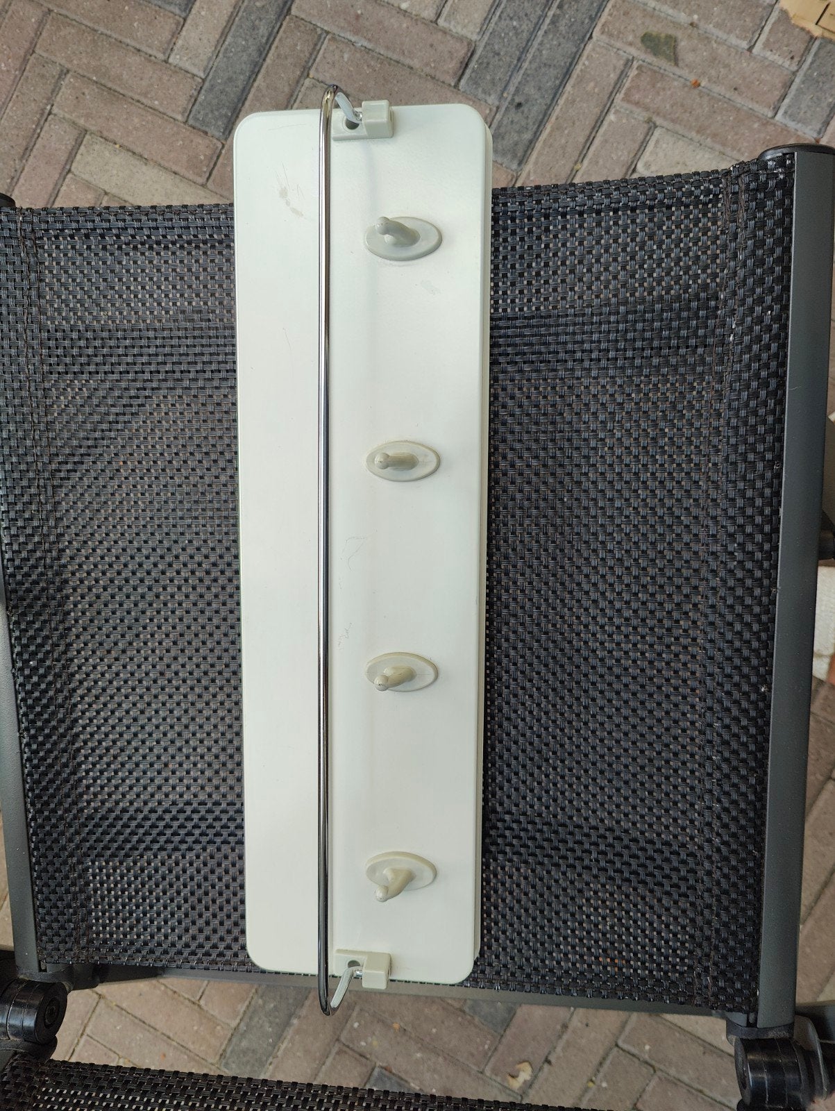Brabantia handdoekenrek/kinderjassen met 4 haken en stang, Ophalen, Kunststof, Wandhaken, Zo goed als nieuw