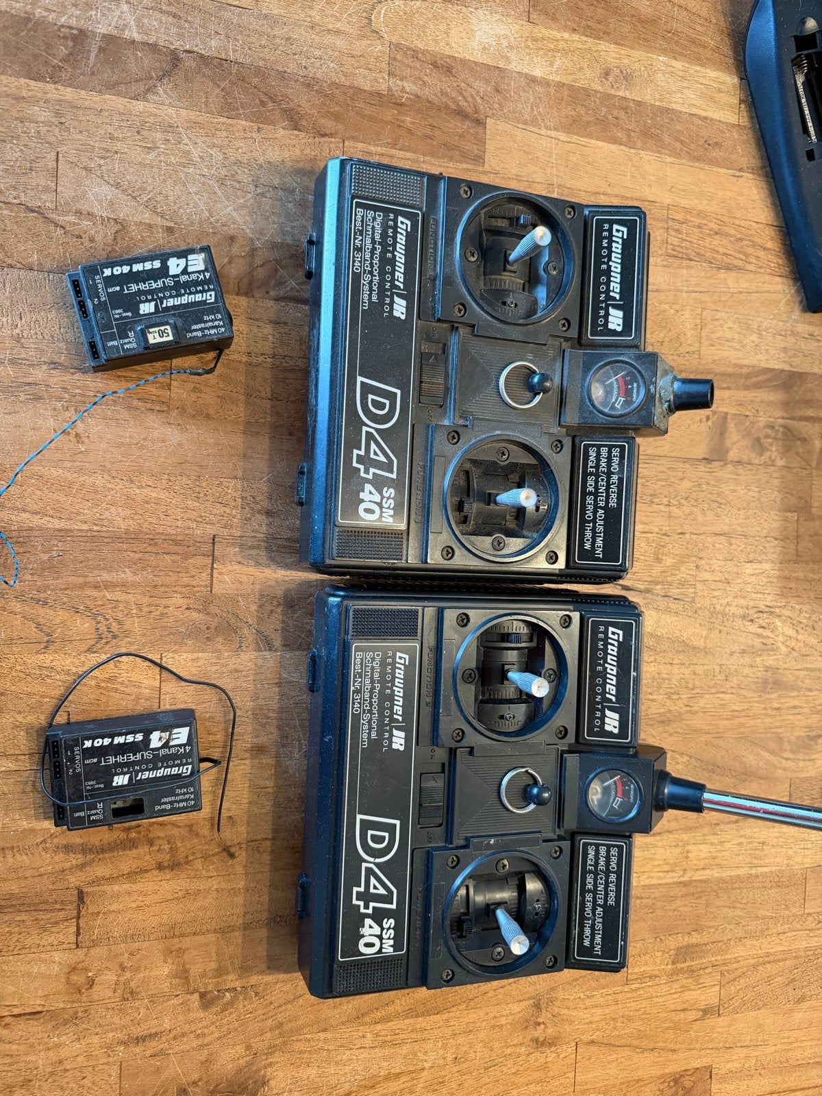 Graupner JR D4 SSM 40K afstandsbedieningen met ontvangers, Ophalen of Verzenden, Gebruikt