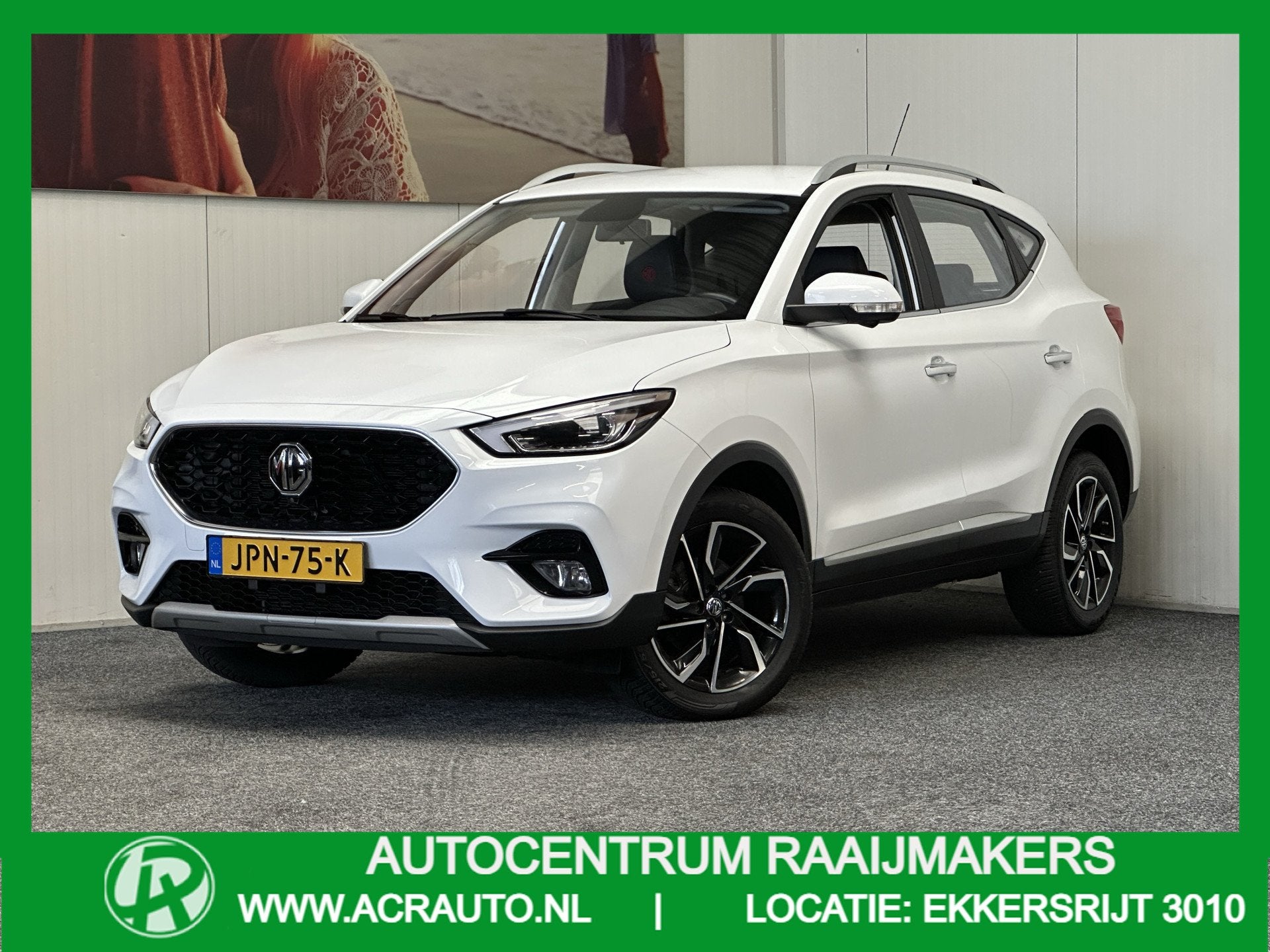 MG ZS 106 PK 1.5 LEDER CRUISE CONTROL NAVIGATIE 360 CAMERA A, Auto's, Voorwielaandrijving, Dealer onderhouden, Zwart, 4 cilinders