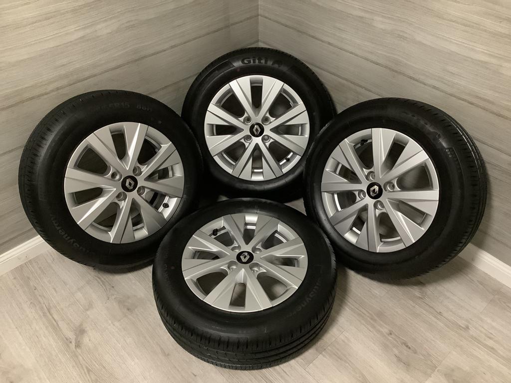 Renault Clio IV origineel velgen zomerbanden, 15 inch, Banden en Velgen, Personenwagen, Zomerbanden