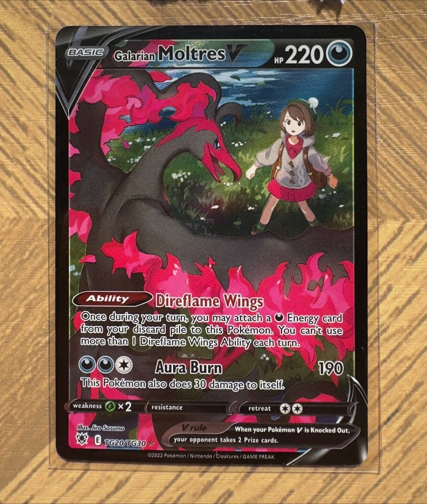 Galarian Moltres V TG20 - Astral Radiance - Near Mint, Hobby en Vrije tijd, Ophalen of Verzenden, Zo goed als nieuw, Losse kaart