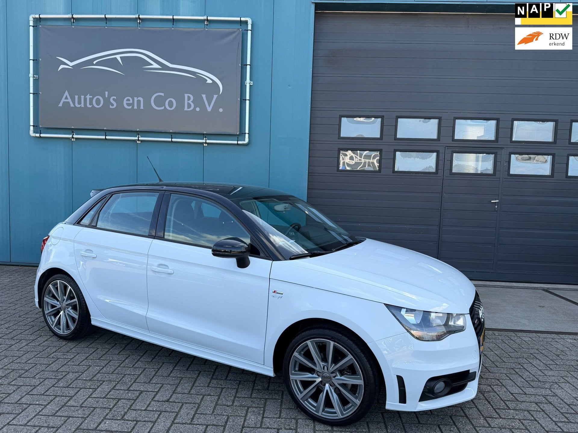 Audi A1 Sportback 1.2 TFSI Admired S-Line Clima Cruise Navig, Auto's, Voorwielaandrijving, Euro 5, 86 pk, 4 cilinders
