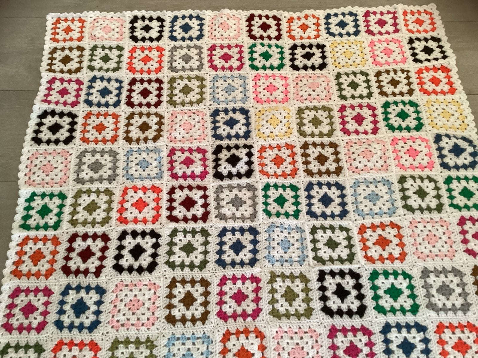 Nieuw Gehaakt Granny Square Deken / Sprei, Ophalen of Verzenden, Nieuw, Overige kleuren, Rechthoekig