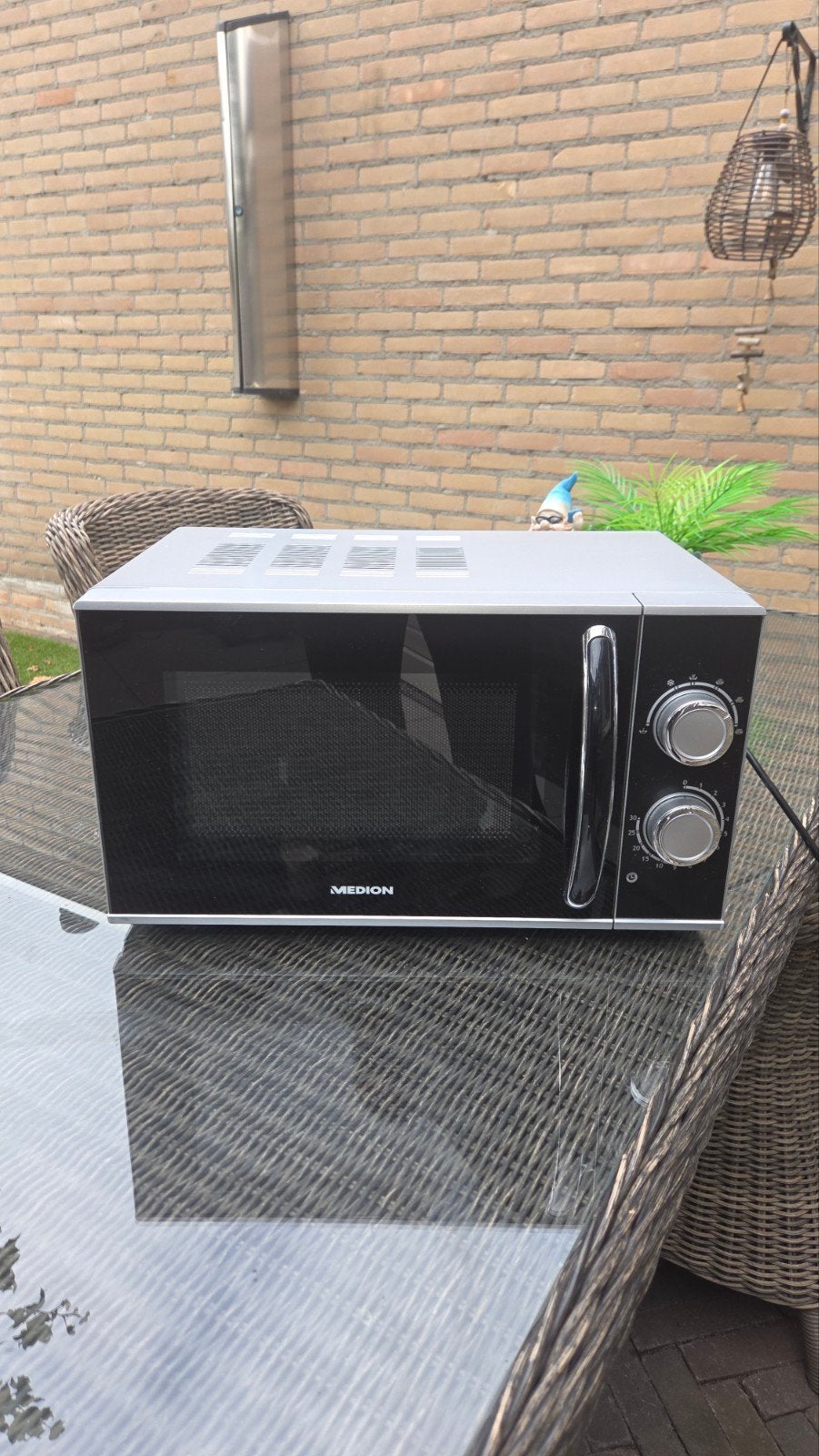 Medion  Magnetron MD 15644 - Zo goed als nieuw, Ophalen, Draaiplateau, Magnetron, Zo goed als nieuw