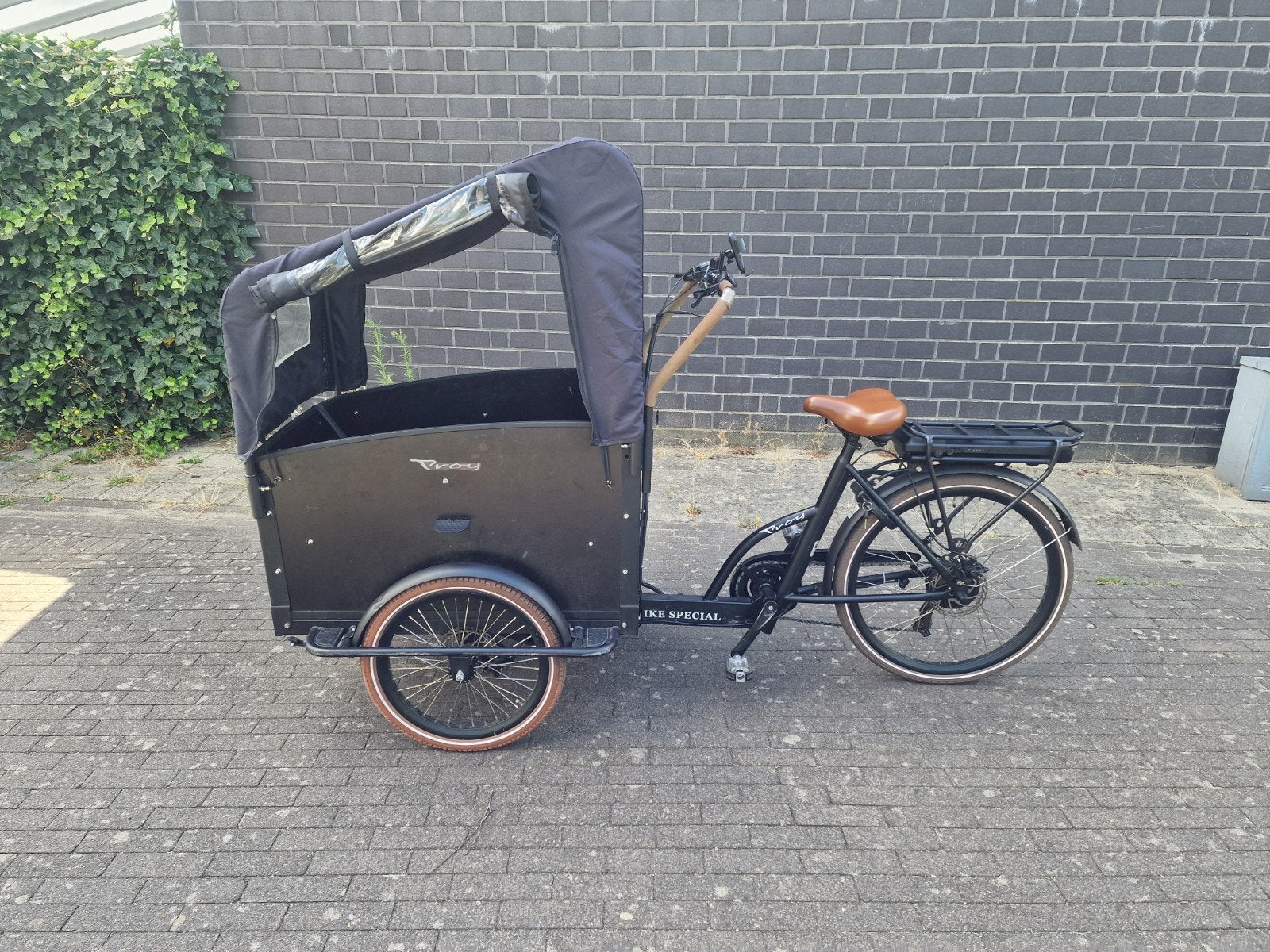 Nette elektrische bakfiets Vogue Troy met nieuwe huif, Ophalen of Verzenden
