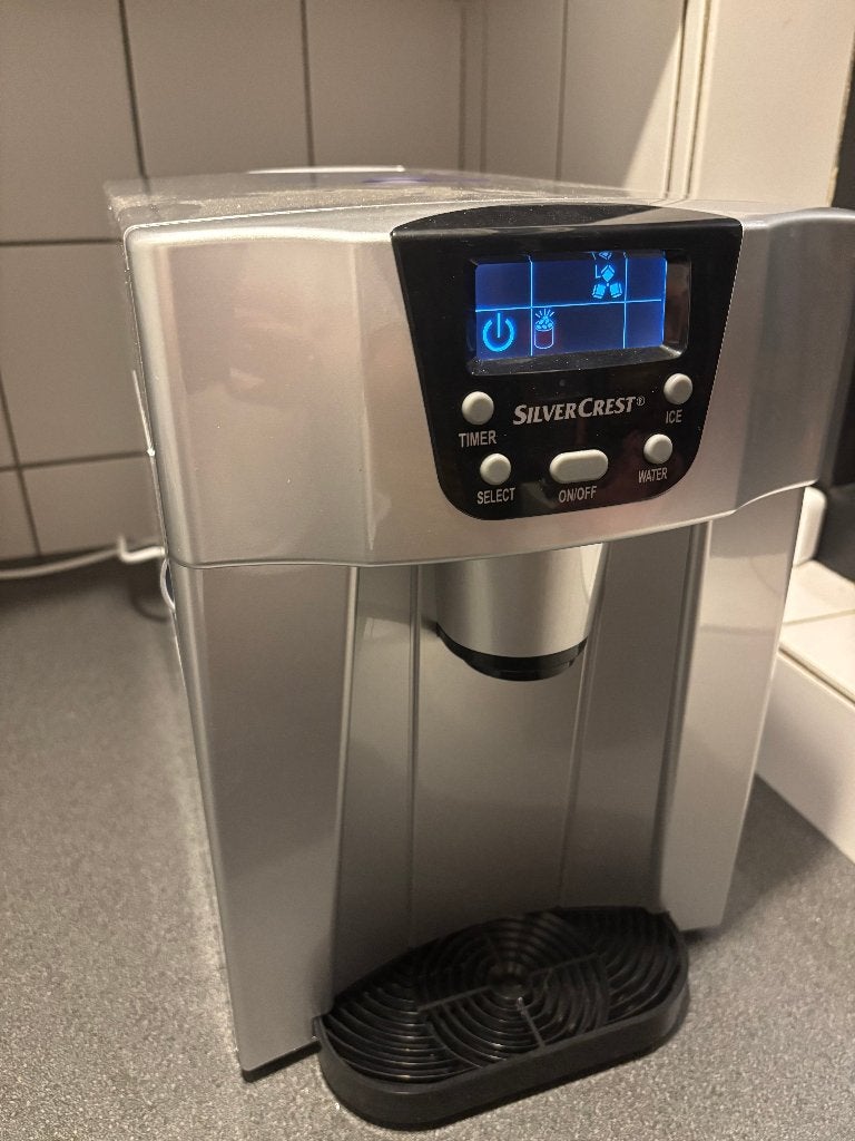 SilverCrest IJsblokjesmachine 2 in 1- Zo goed als nieuw, Witgoed en Apparatuur, Ophalen of Verzenden, Zo goed als nieuw, Zelfvriezend