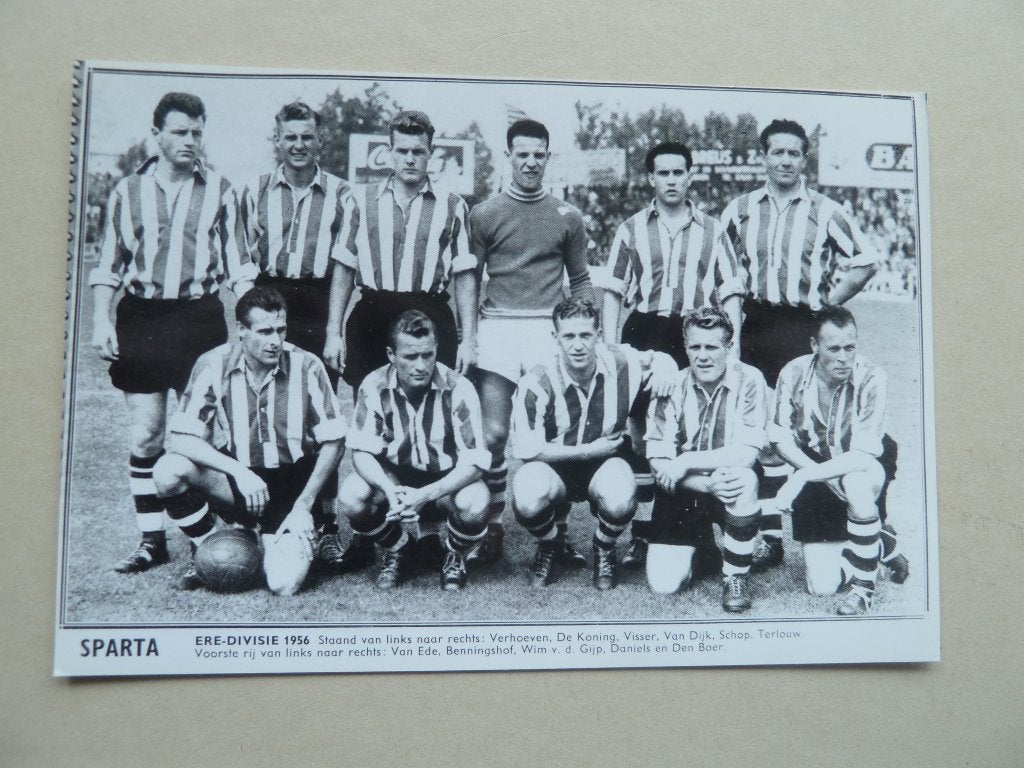 Elftalfoto. Sparta  1956.  10 x 15 cm, Verzamelen, Ophalen of Verzenden, Zo goed als nieuw, Sparta, Overige typen
