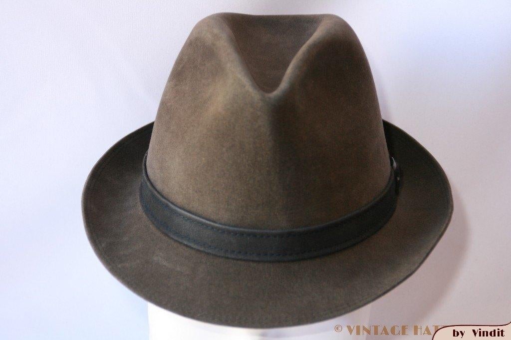 Vintage Gleufhoed Antilope grijs 56 gratis verzenden in NL, Hoed, 57 cm (M, 7⅛ inch) of minder, Gedragen, Antilope