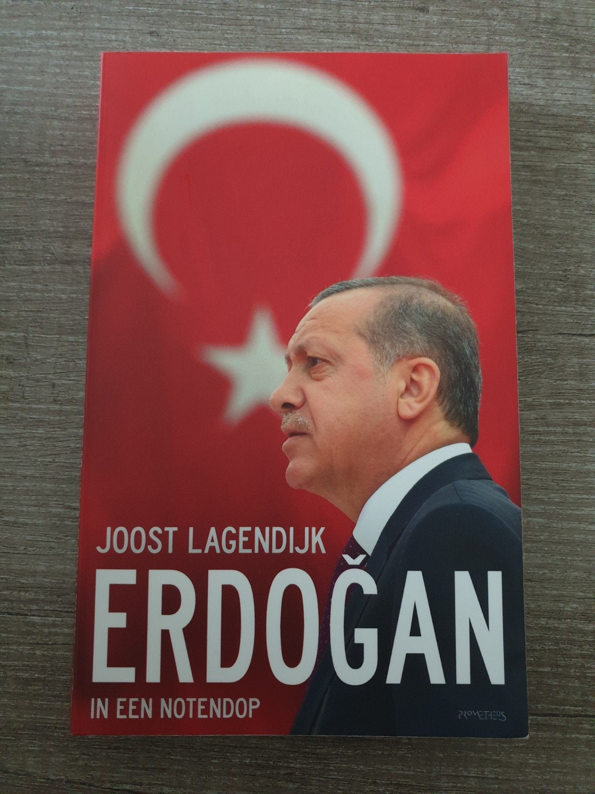 Erdogan in een Notendop - Joost Lagendijk, Boeken, Overige Boeken, Gelezen, Ophalen of Verzenden