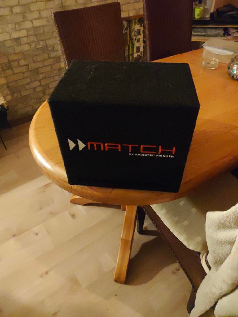 Match subwoofer, Ophalen of Verzenden