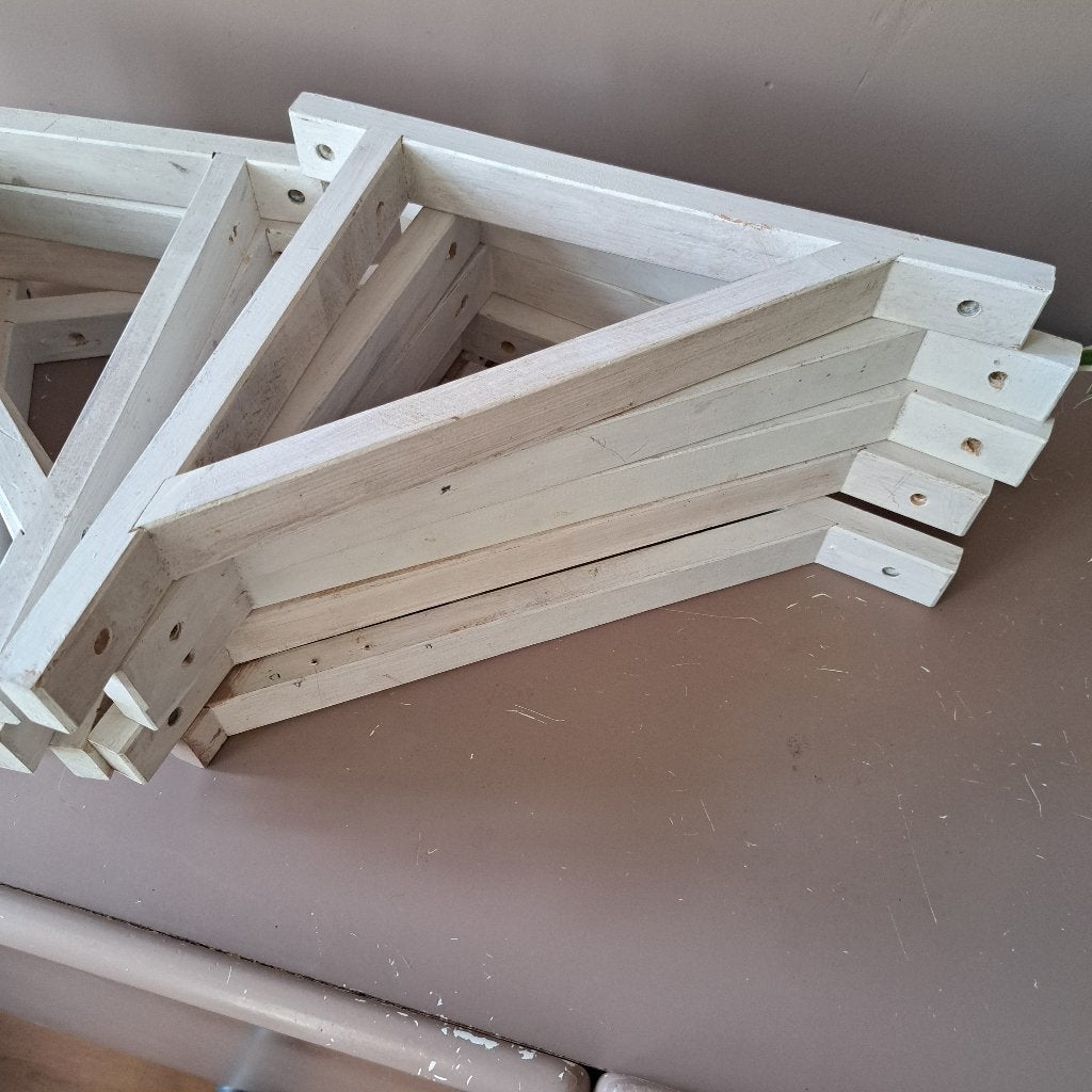 Houten plankdragers wit – schapdragers wandplank, Ophalen, Zo goed als nieuw
