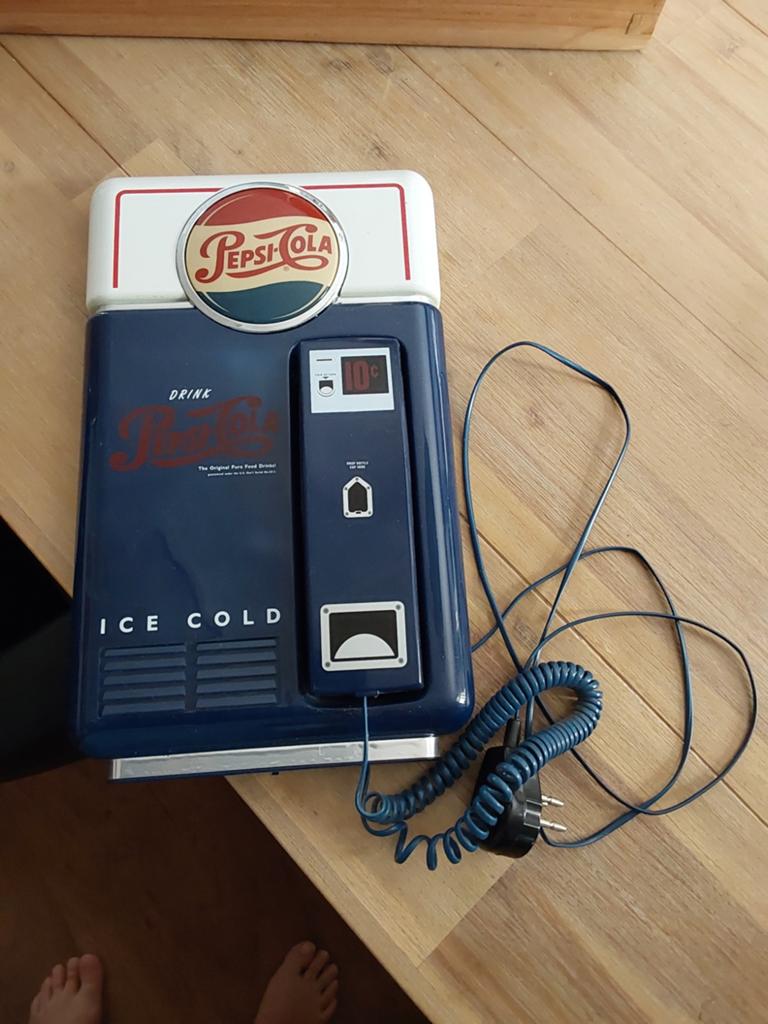 Pepsi cola telefoon voor in mancave, Ophalen