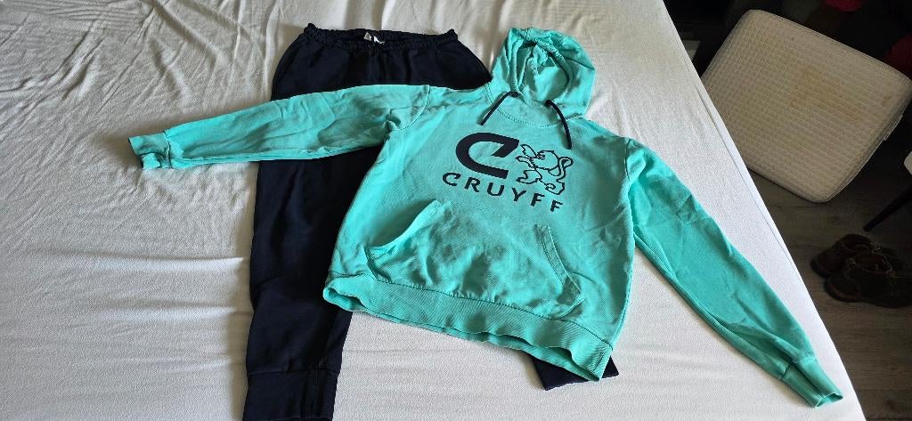 Cruijf trainingspak maat S, Kleding | Heren, Sportkleding, Ophalen of Verzenden, Gedragen, Overige kleuren, Overige typen