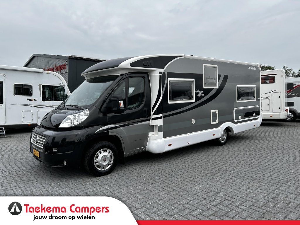 Caravans And Camping Joint