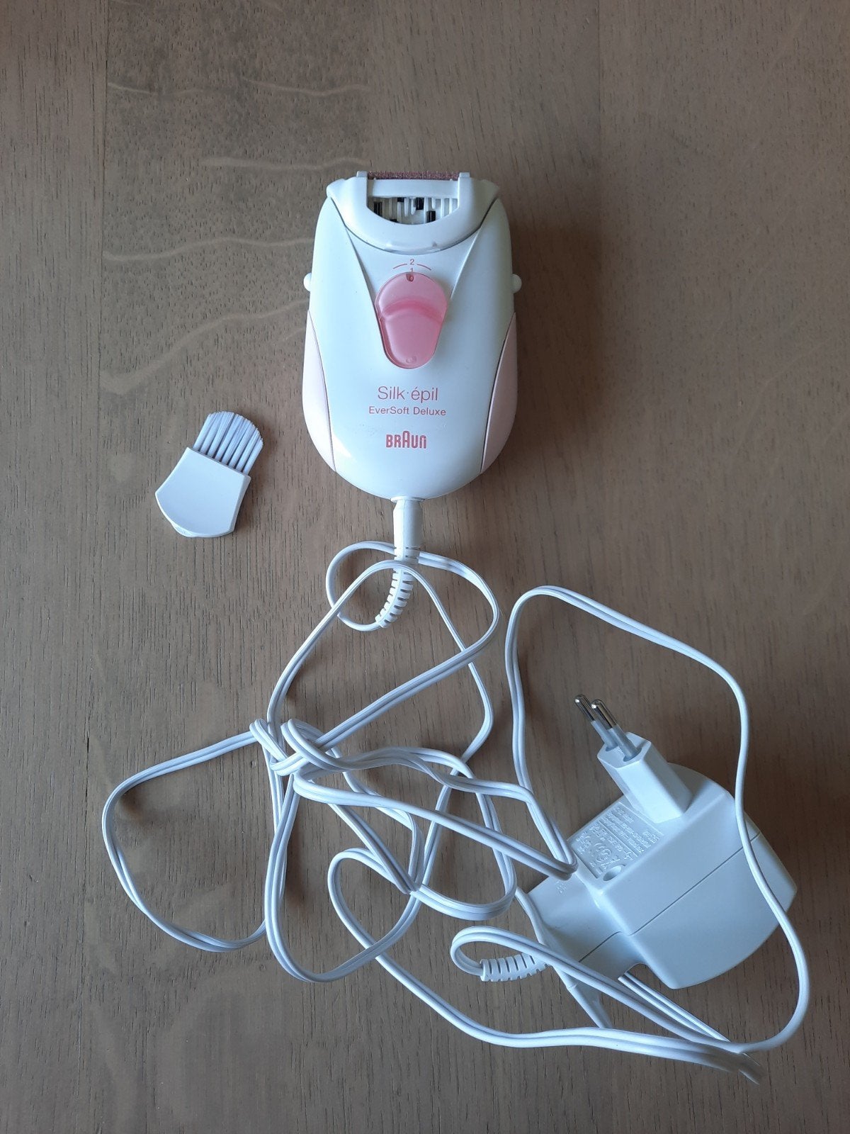 Braun silk epil, Witgoed en Apparatuur, Persoonlijke-verzorgingsapparatuur, Ophalen, Zo goed als nieuw, Scheren en Epileren