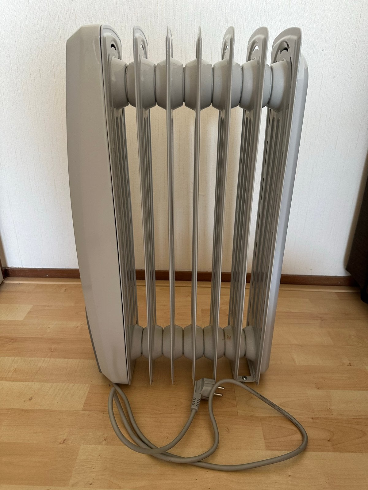 EWT Oliegevulde Radiator NOC 752 TLS - 1500W, Radiator, Minder dan 60 cm, Ophalen of Verzenden, Zo goed als nieuw