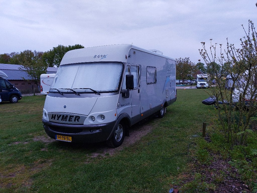 Hymer B614 *org. NL camper*Automaat*Hefbed, Ringverwarming, Fiat, Luifel, Diesel