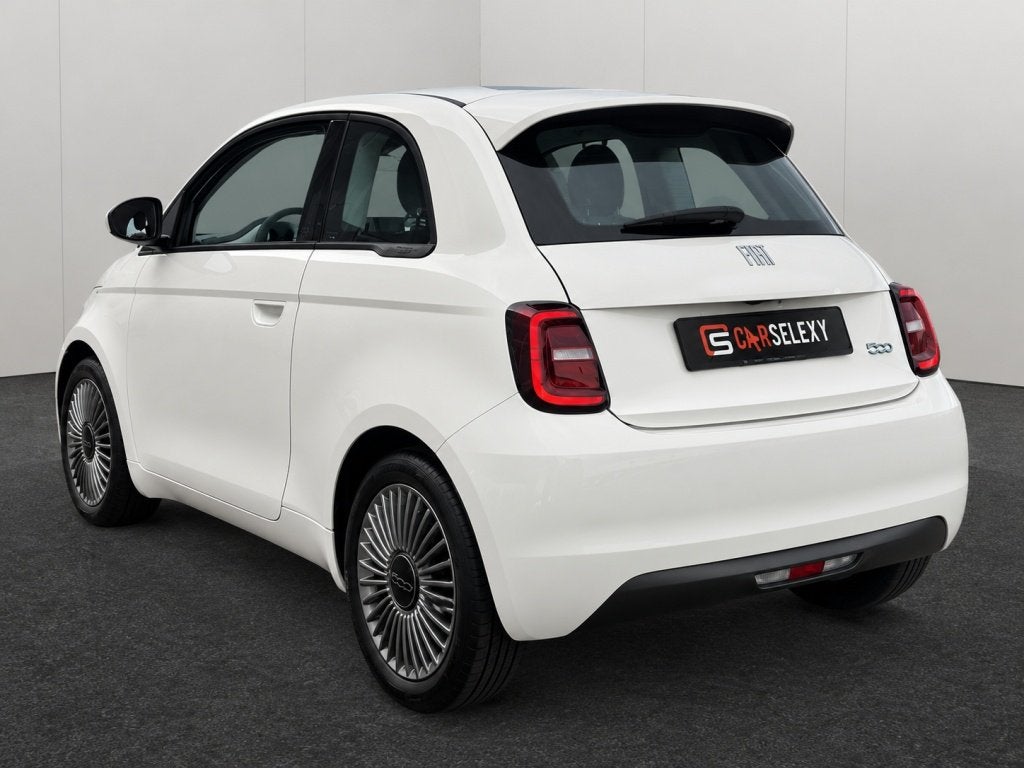 Fiat 500 Icon 42 kWh | SOH 96% | Carplay | Climate Control |, Auto's, Gebruikt, 118 pk, 4 stoelen, Wit