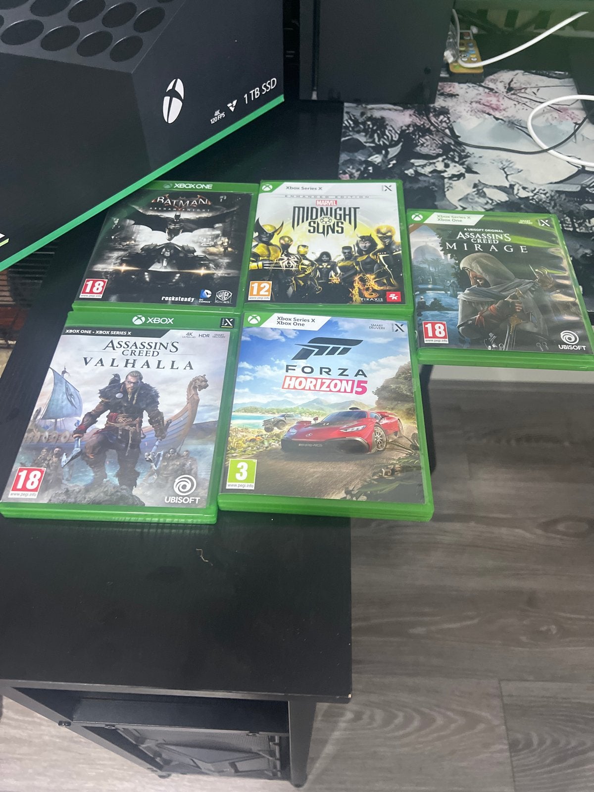 Foto 2 van Xbox Series X 1TB SSD met games en controller  kan bieden