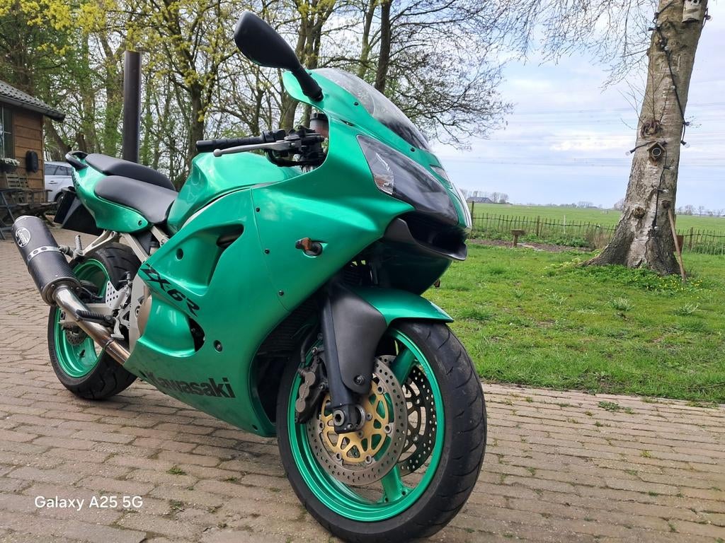 Kawasaki Ninja ZX6R 636 uit 2002 lime-green, Motoren, Motoren | Kawasaki, 4 cilinders, Gebruikt, Meer dan 35 kW, Minimaal motorrijbewijs A2