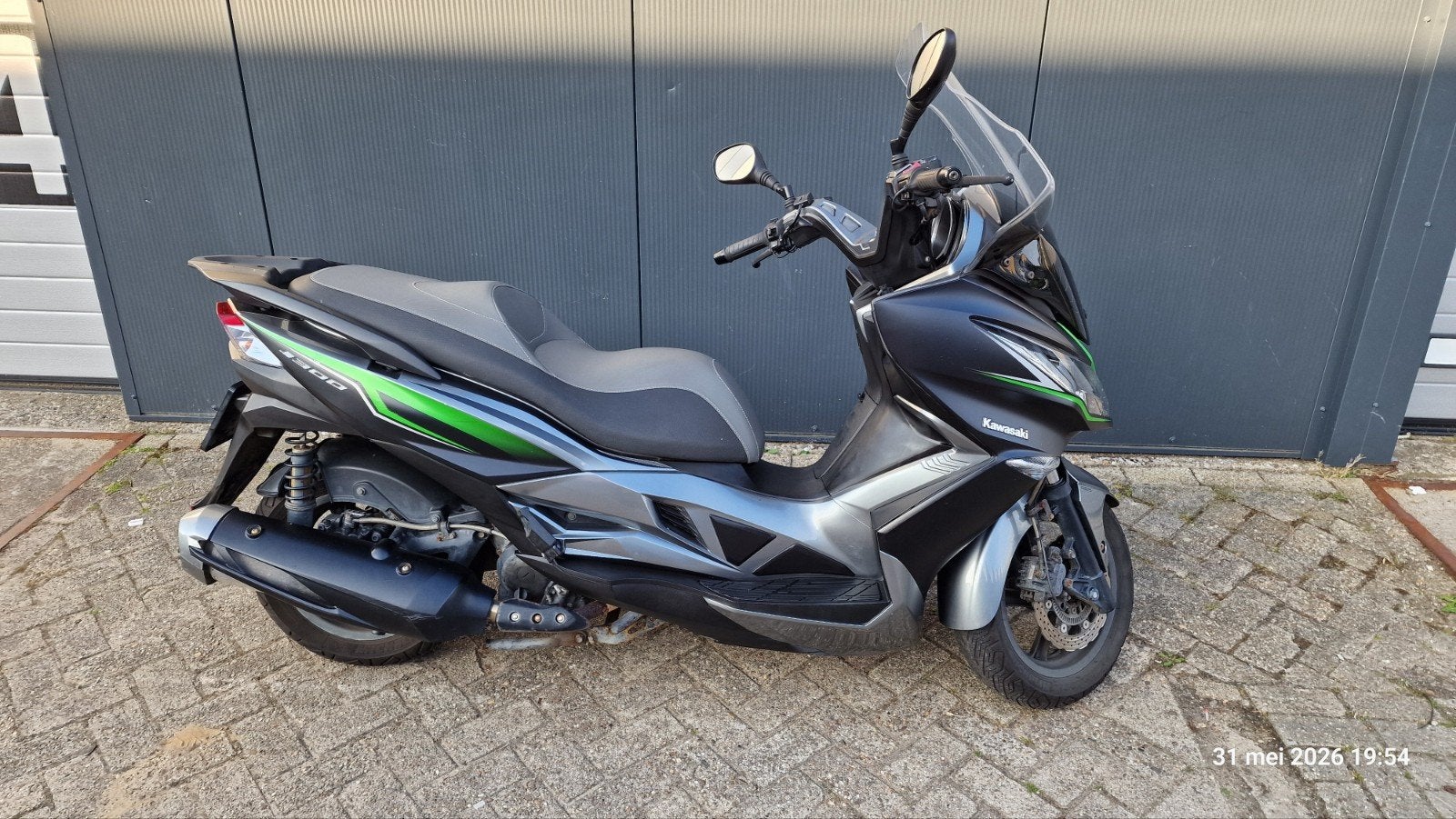Kawasaki J300 motorscooter 2018 ABS - handvatverwarming - A2, Scooter, 300 cc, Motorrijbewijs A, Gebruikt
