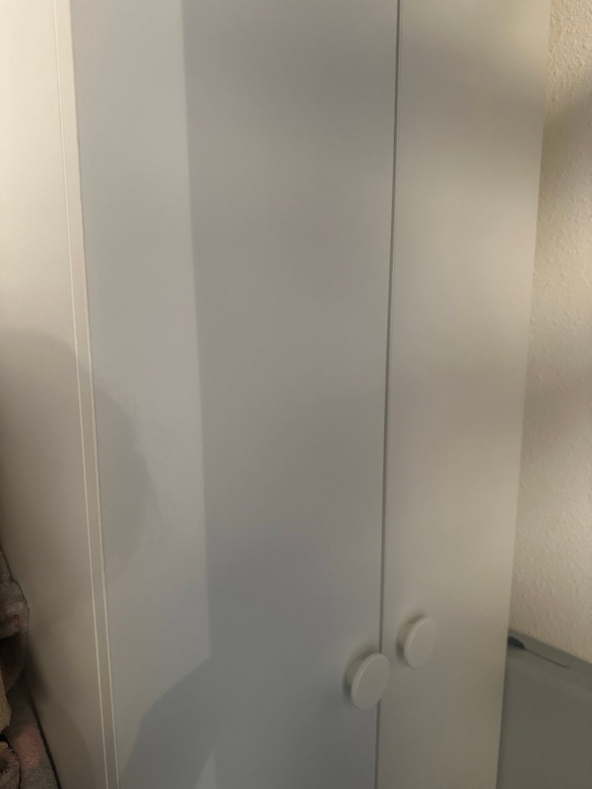 Witte IKEA 2-deurs kast - Zo goed als nieuw, Ophalen, Minder dan 50 cm, Zo goed als nieuw, 150 tot 200 cm