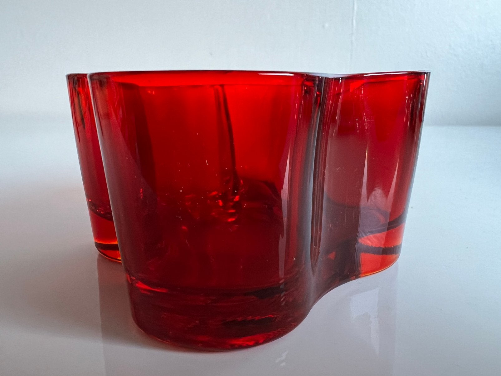Iittala Alvar Aalto Savoy Schaal ‘Votive’ Red Punainen, Waxinelichthouder, Ophalen of Verzenden, Iittala, Glas