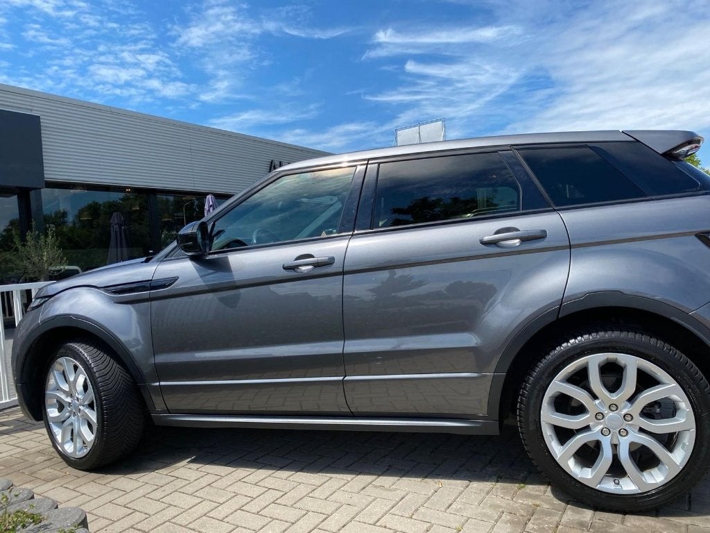 Land Rover Range Rover Evoque 2.0 TD4 4WD AUT 2016 Grijs, Auto's, Automaat, 2000 kg, Bedrijf, Diesel