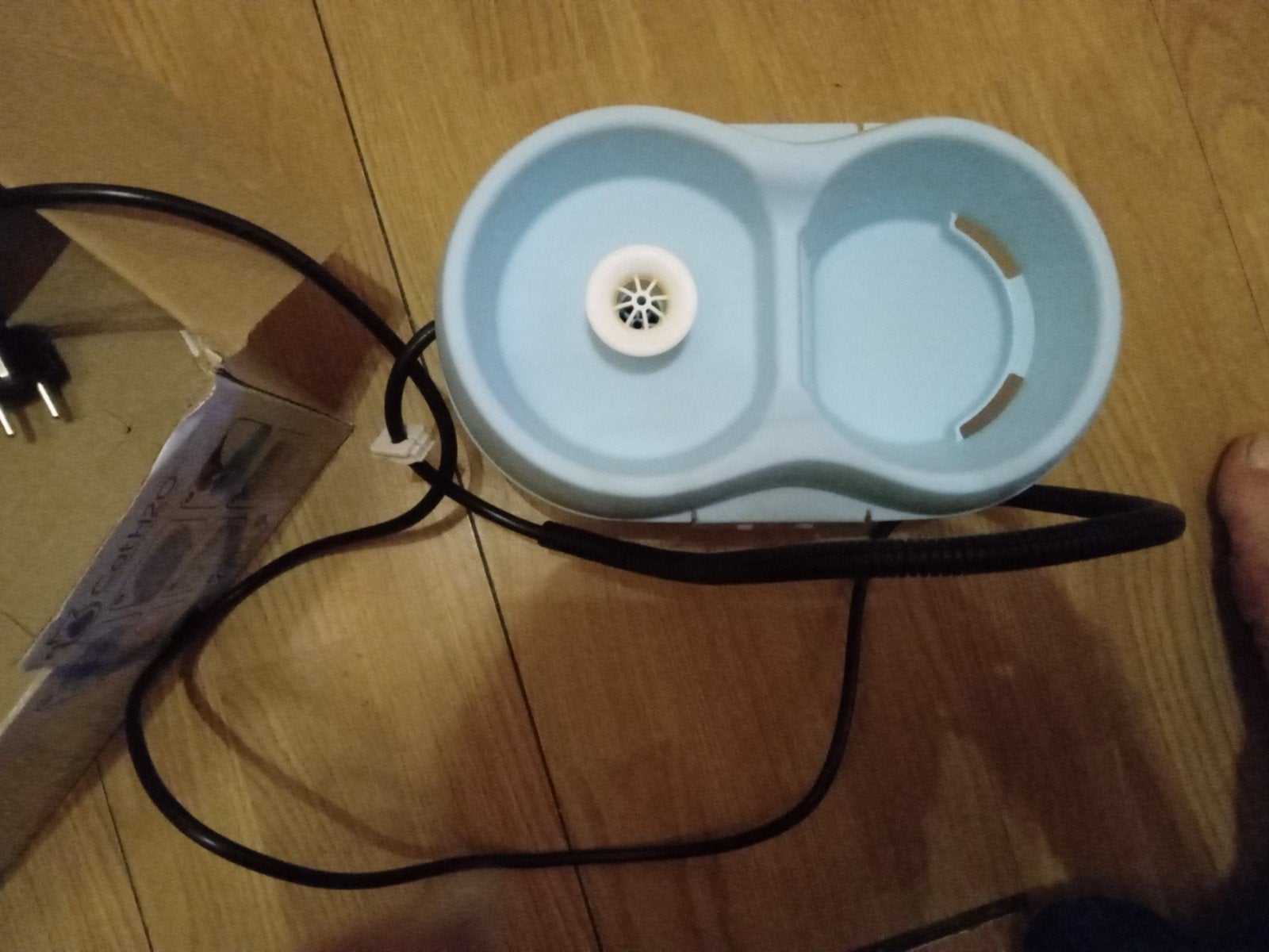 Katten drink fontein, Dieren en Toebehoren, Kattenvoerbakken en Drinkbakken, Ophalen, Gebruikt