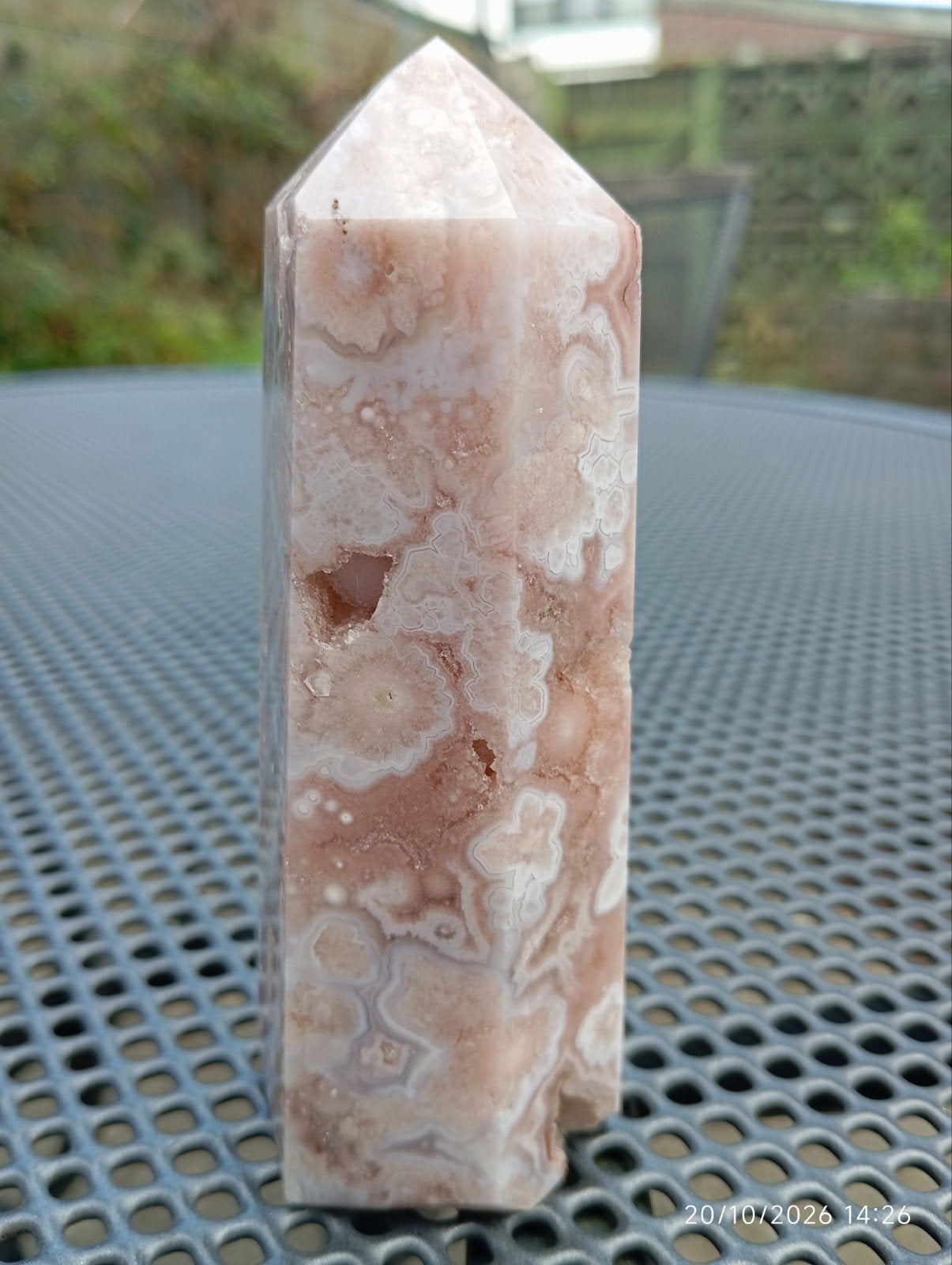 Bloem agaat in Roze Amethist toren / pink amethyst w/ flower, Ophalen of Verzenden