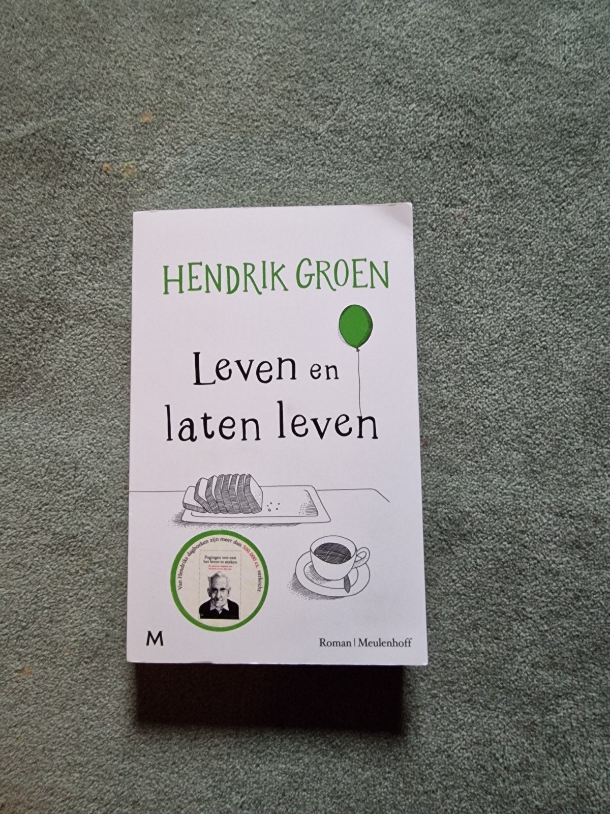 Hendrik Groen - Leven en laten leven (Roman), Ophalen of Verzenden, Gelezen, Hendrik Groen, Nederland