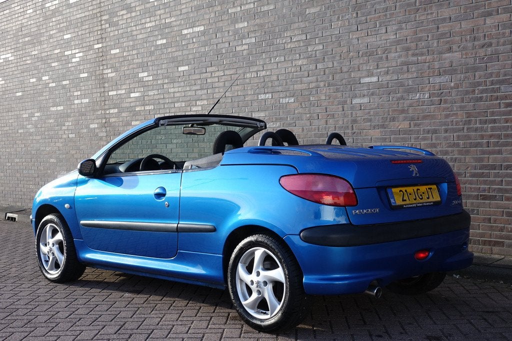Peugeot 206 CC 1.6-16V, nieuwe koppeling en nieuwe APK bij a, Auto's, Peugeot, Voorwielaandrijving, Gebruikt, 4 cilinders, Cabriolet