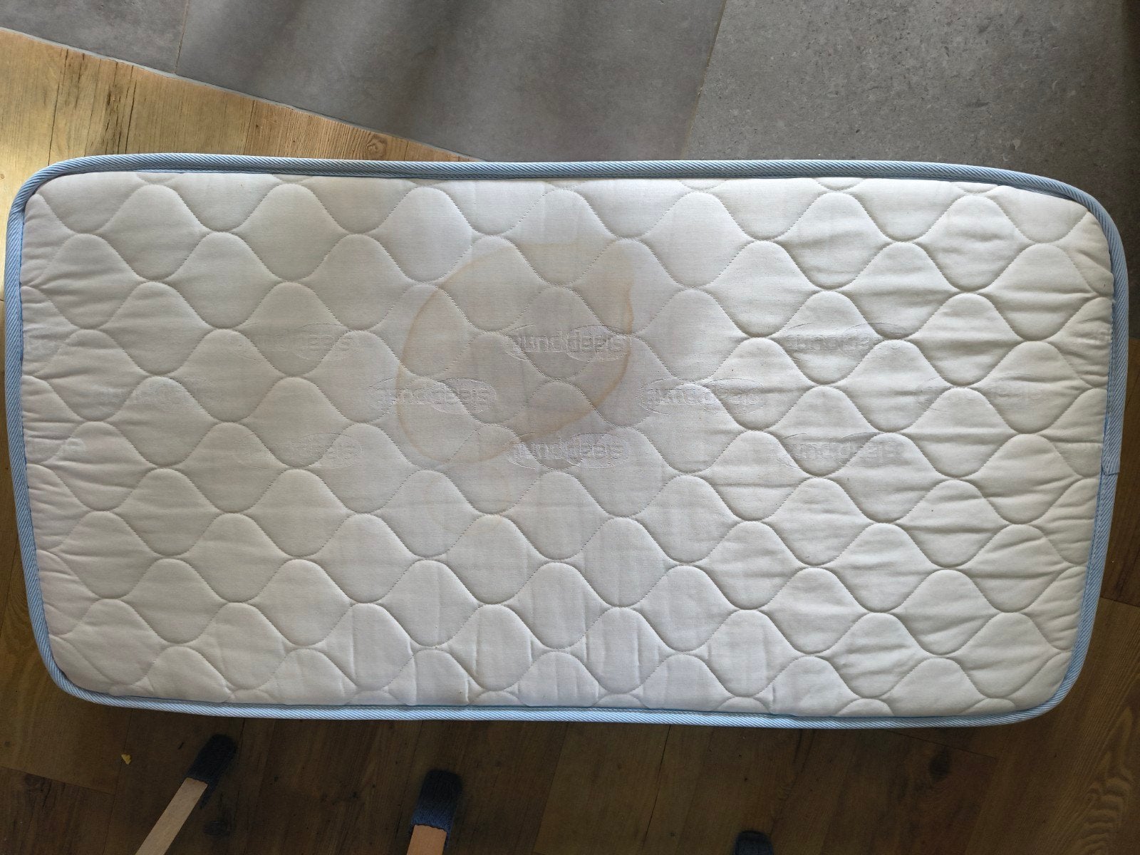 Ledikant matras Slaappunt, Ophalen, Gebruikt, Ledikant