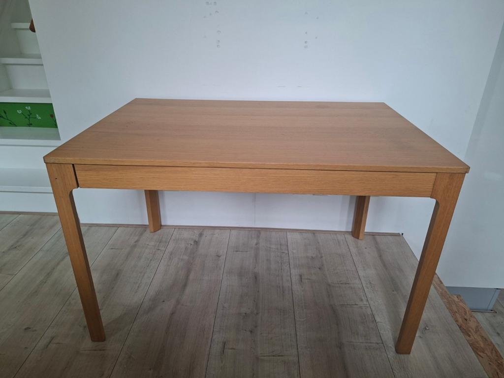 Uitschuifbare lichtbeige tafel, Antiek en Kunst, Ophalen