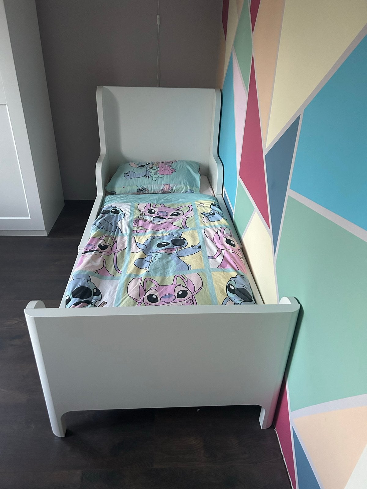 IKEA BUSUNGE meegroeibed (incl. matras optioneel), Ophalen, 85 tot 100 cm, Zo goed als nieuw, Lattenbodem