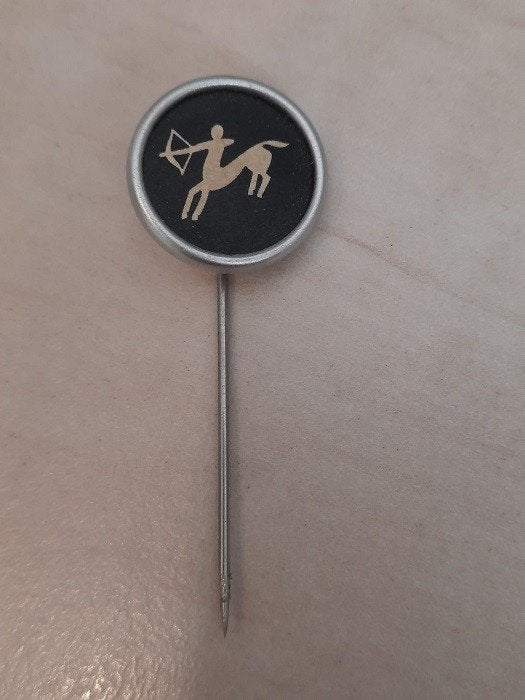 Speldjes Sterrenbeelden, Verzamelen, Ophalen of Verzenden, Gebruikt, Overige onderwerpen, Speldje of Pin