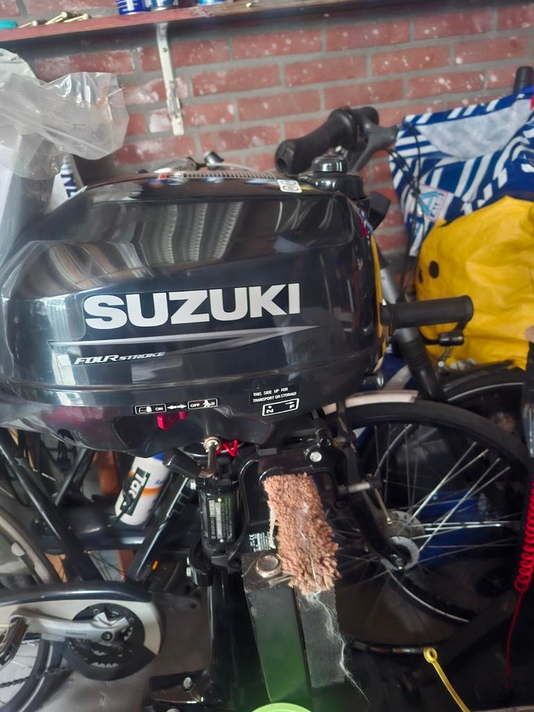 Nieuwe Suzuki 2,5 PK Buitenboordmotor - Kortstaart, Watersport en Boten, Buiten- en Binnenboordmotoren, Minder dan 5 pk, Viertaktmotor
