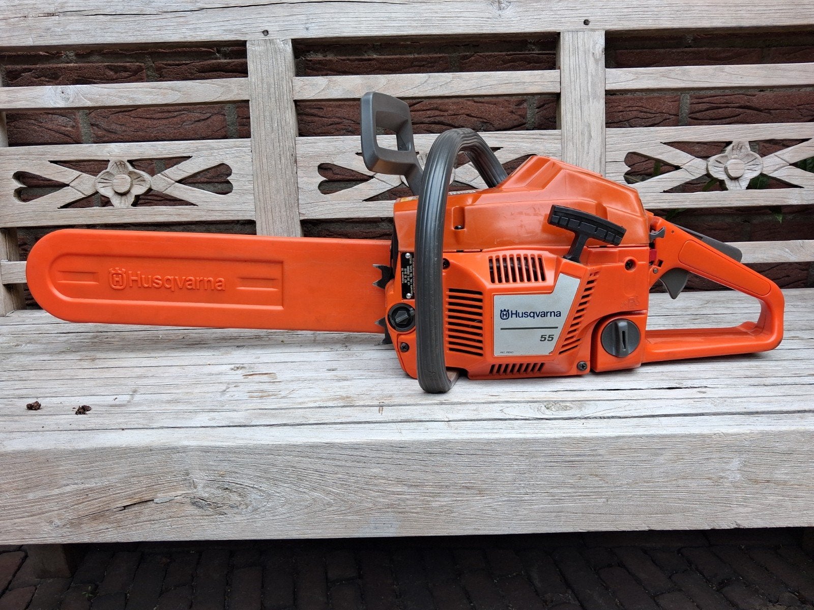 hele mooie husqvarna kettingzaag 55 3.3pk, Tuin en Terras, Hand-tuingereedschap, Ophalen of Verzenden, Gebruikt, Husqvarna