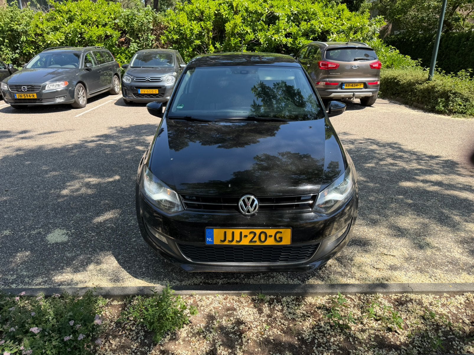 Nette Volkswagen Polo 1.2 TSI 66KW 2012 Zwart 3 deurs, Auto's, Voorwielaandrijving, Stof, 4 cilinders, Apple Carplay