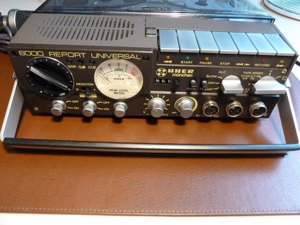 Uher 6000 Report Universal in nieuwstaat met Uher mic en tas, Ophalen, Bandrecorder, Met stofkap