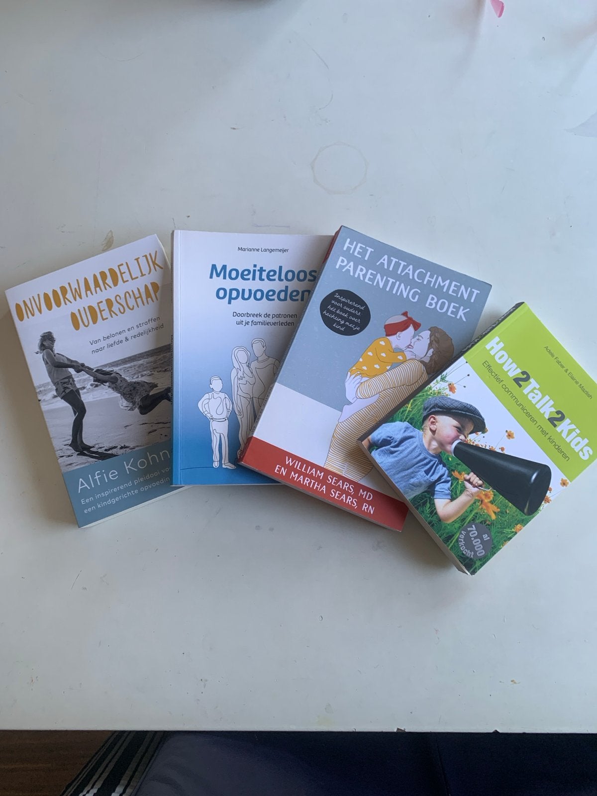 Boeken over ouderschap en opvoeding (4 stuks), Boeken, Ophalen of Verzenden, Gelezen, Opvoeding tot 6 jaar