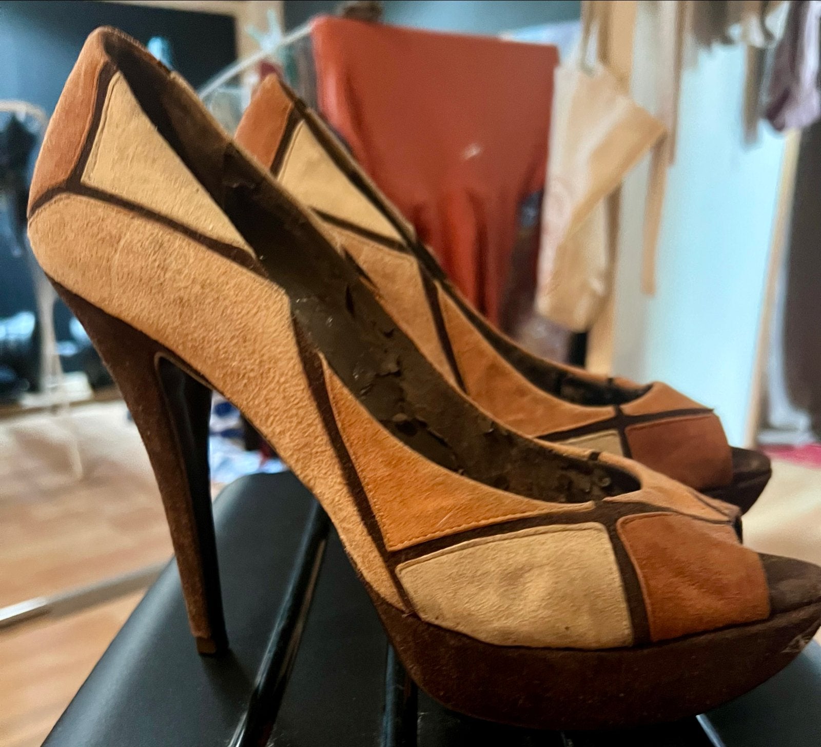 Mooie Werner high heels met peep toe - Zo goed als nieuw, Kleding | Dames, Bruin, Ophalen of Verzenden, Zo goed als nieuw, Schoenen met hoge hakken