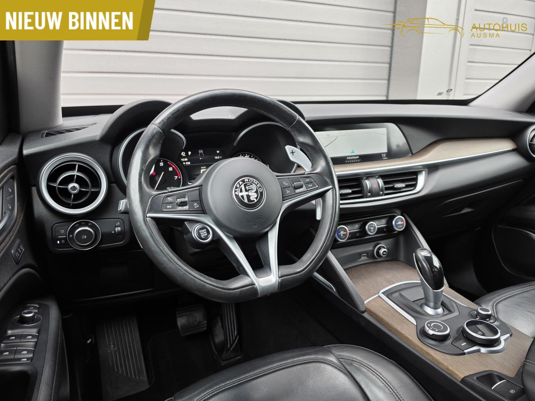 Alfa Romeo Stelvio 2.0 T AWD Super 280PK/Led/Keyless/Camara/, Auto's, Automaat, 4 cilinders, Met garantie (alle), Bedrijf